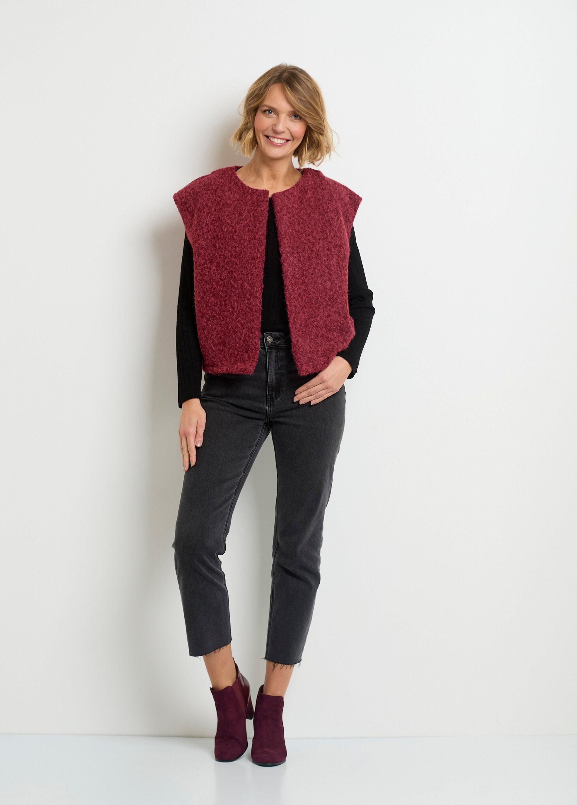Chaqueta_de_lana_sin_mangas_Burdeos_SF1_slim